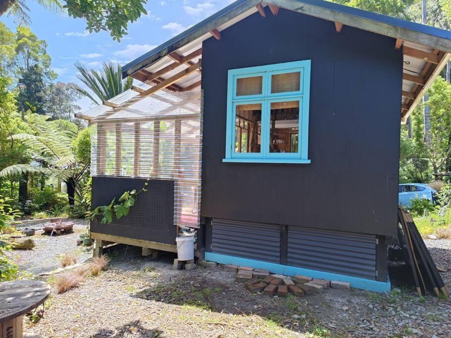 Gumboot Paradise Eco Stay Barrytown Extérieur photo
